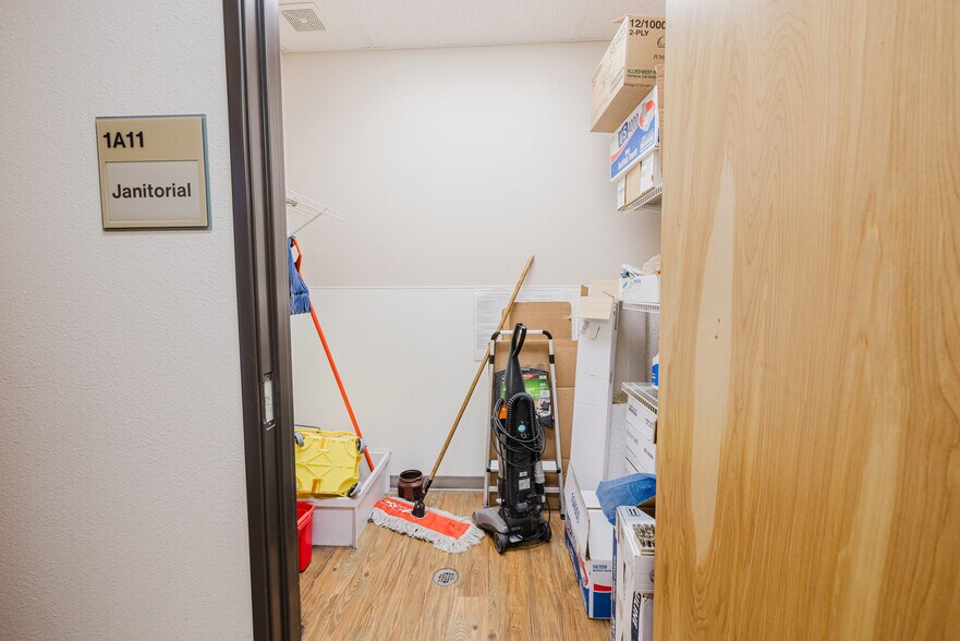 More Photos Of 2715 Argent Ave, Elko Unknown For Lease