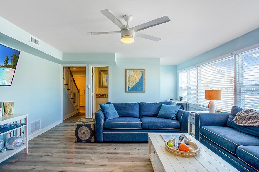 More Photos Of 6109 Atlantic Ave, Wildwood Crest Specialty For Sale