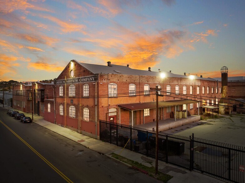 More Photos Of 2626 Lacy St, Los Angeles Industrial For Sale