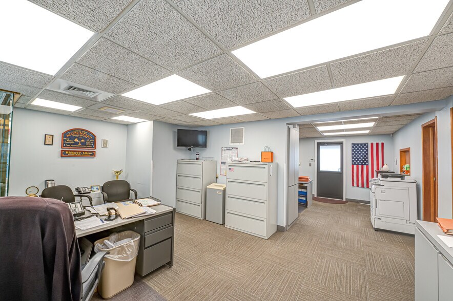 More Photos Of 57 Old Country Rd, Westbury Office For Sale