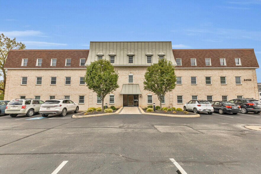 More Photos Of 24700 Center Ridge Rd, Westlake Medical For Lease