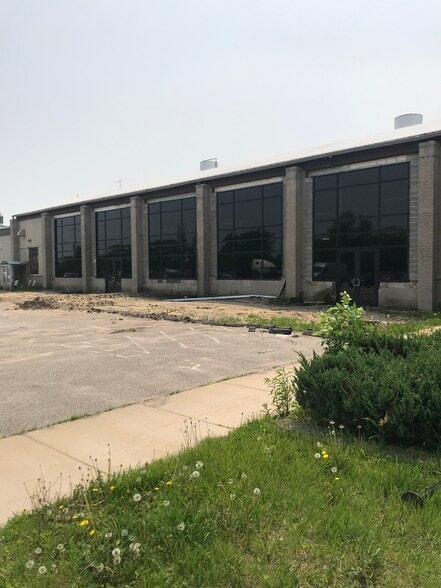 More Photos Of 5505 123rd St W, Savage Manufacturing For Lease