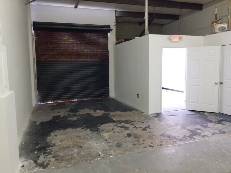 More Photos Of 9244 E Hampton Dr, Capitol Heights Unknown For Lease
