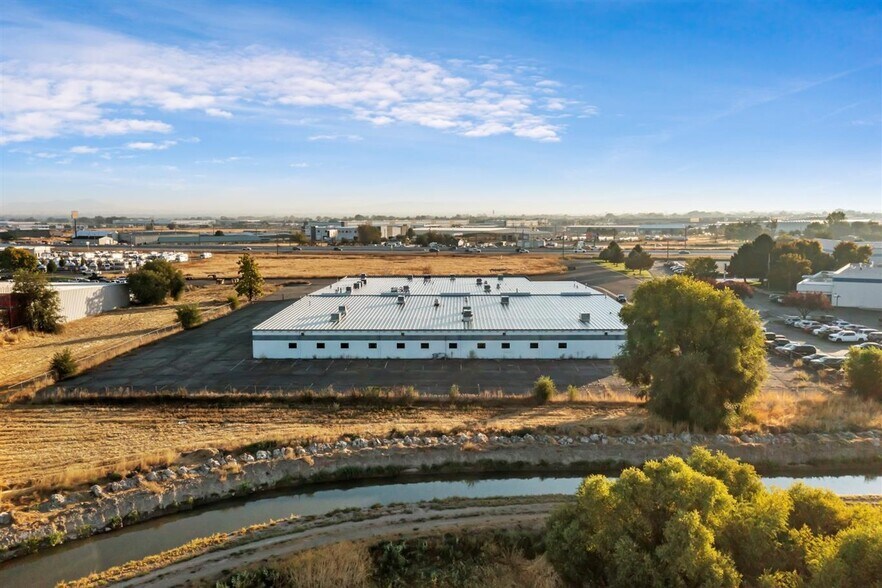 More Photos Of 1 Idea Way, Caldwell Light Manufacturing For Sale