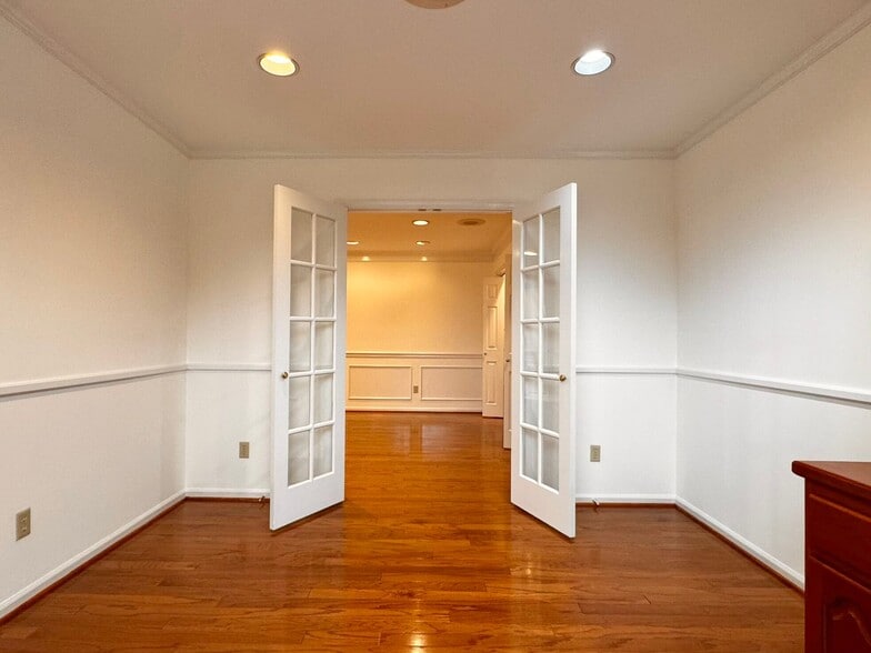 More Photos Of 2820 Hydraulic Rd, Charlottesville Apartments For Lease