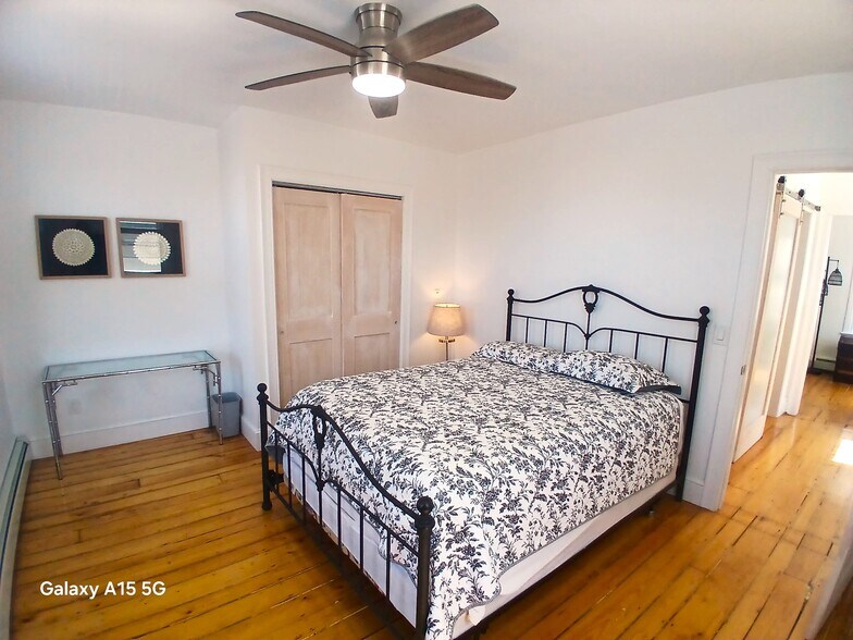 More Photos Of 119 Water St, Stonington Apartments For Sale