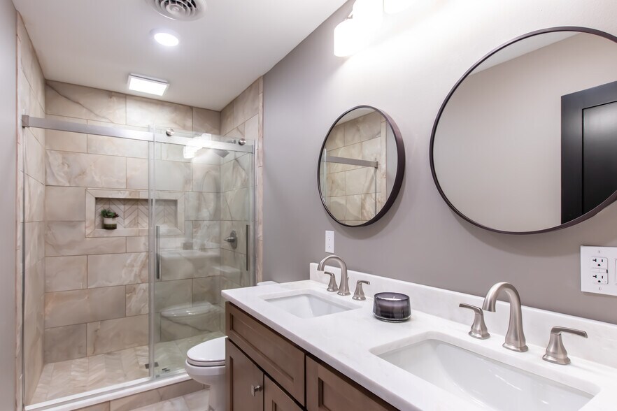 More Photos Of 577 English St, Bristol Apartments For Sale