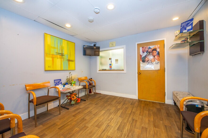 More Photos Of 185 Central Ave, East Orange Medical For Lease