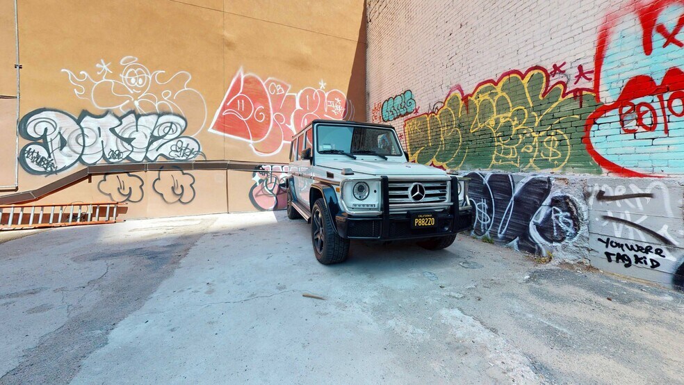 More Photos Of , New York Unknown For Sale