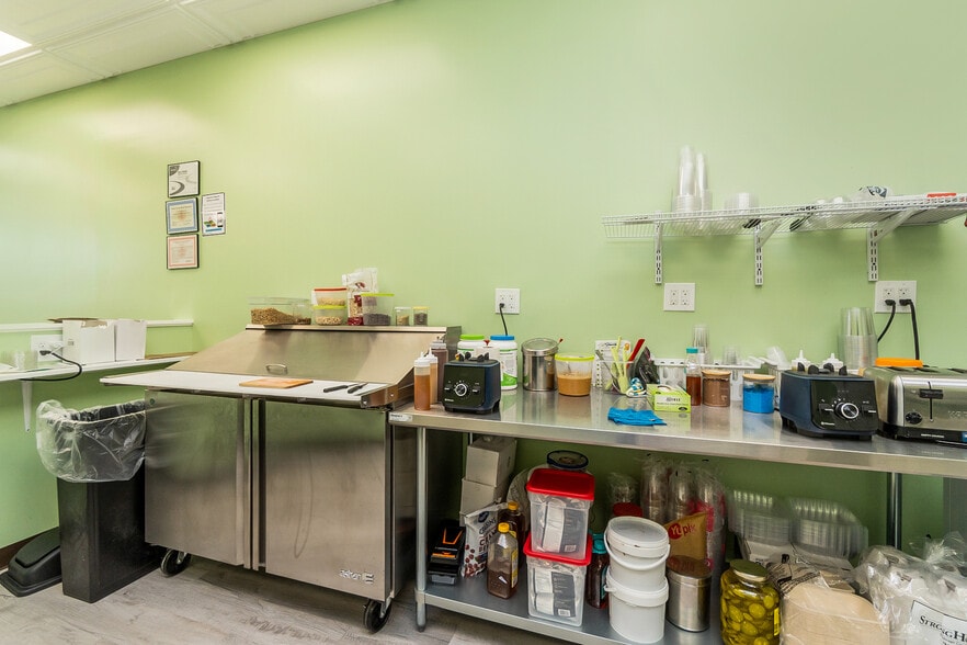 More Photos Of 1502 W Chester Pike, West Chester Storefront For Sale