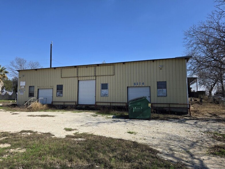 More Photos Of 8210 New Laredo Hwy, San Antonio Industrial For Sale