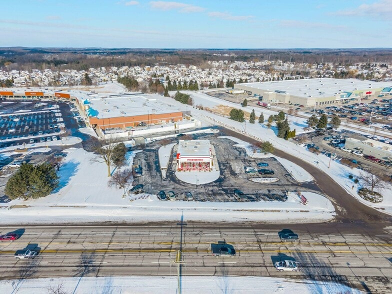 More Photos Of 3667 E Grand River Ave, Howell Fast Food For Sale