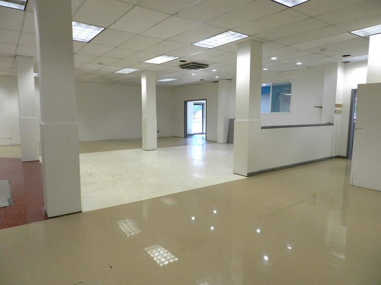 More Photos Of 202 E Main St, Montrose Storefront Retail Office For Lease