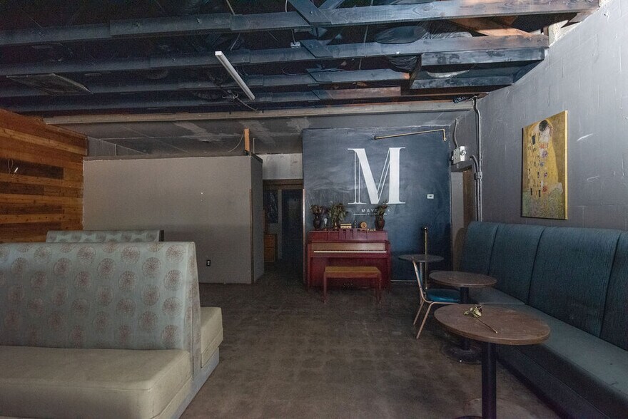 More Photos Of 132 S 1st St, Turlock Storefront For Sale