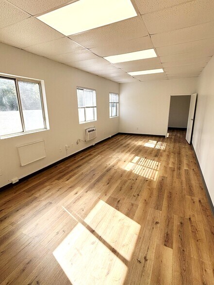 More Photos Of 5265-5272 Tractor Rd, Toledo Unknown For Lease