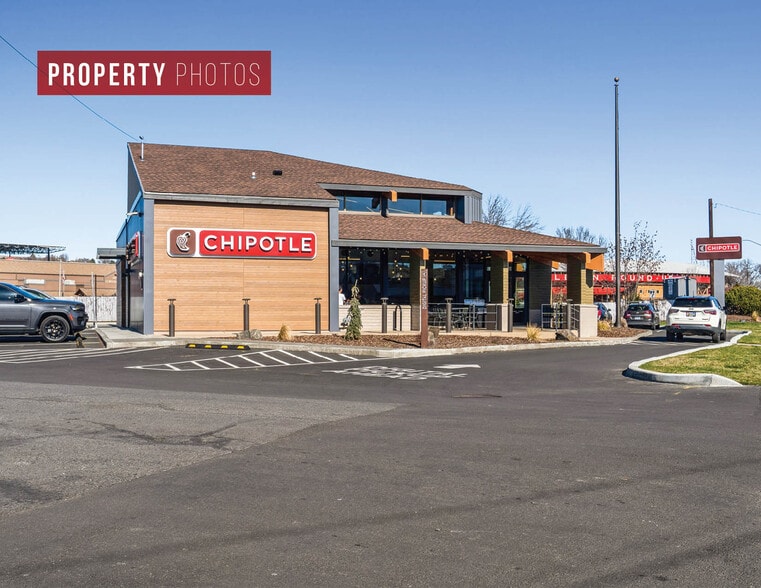 More Photos Of 1701 SW Court Ave, Pendleton Bank For Sale