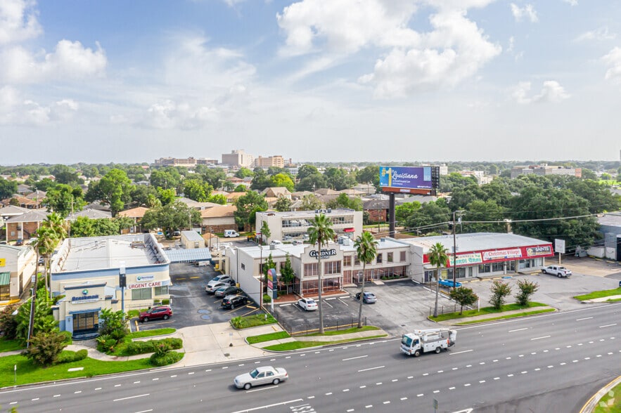 More Photos Of 4509 Veterans Memorial Blvd, Metairie Office For Lease