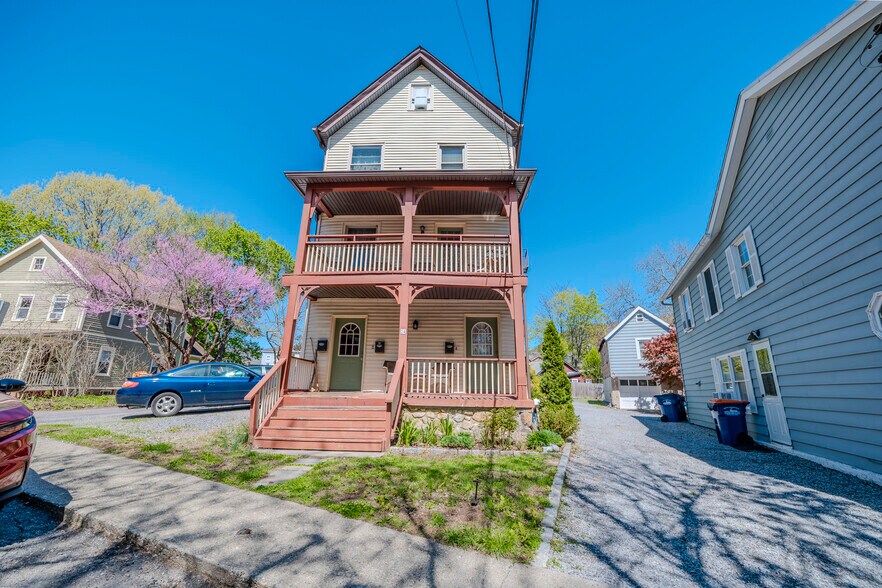 More Photos Of 24 Rock St, Cold Spring Multifamily For Sale