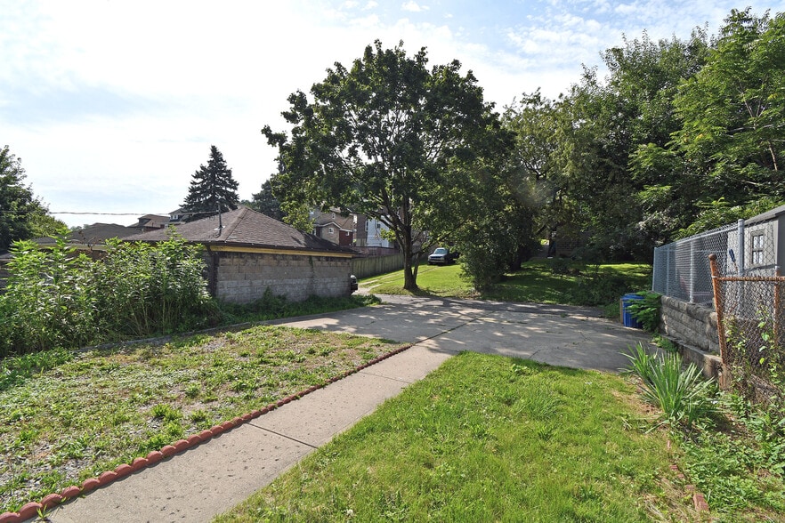 More Photos Of 1206 Brookline Blvd, Pittsburgh Medical For Sale