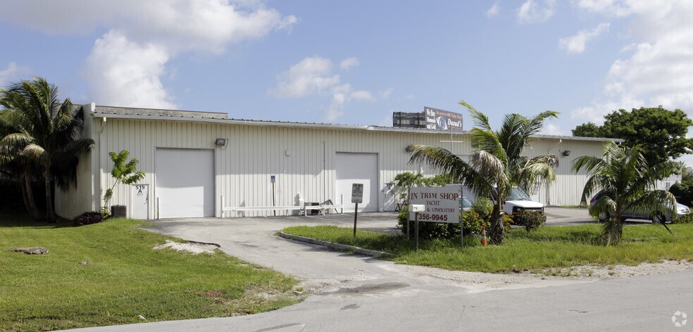 More Photos Of 519 SE 32nd Ct, Fort Lauderdale Warehouse For Lease