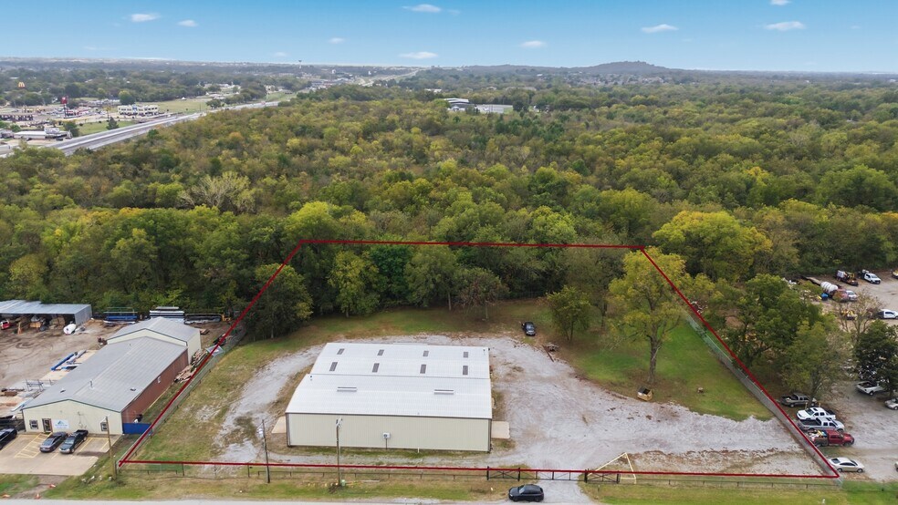 More Photos Of 654 W 138th St, Glenpool Industrial For Lease