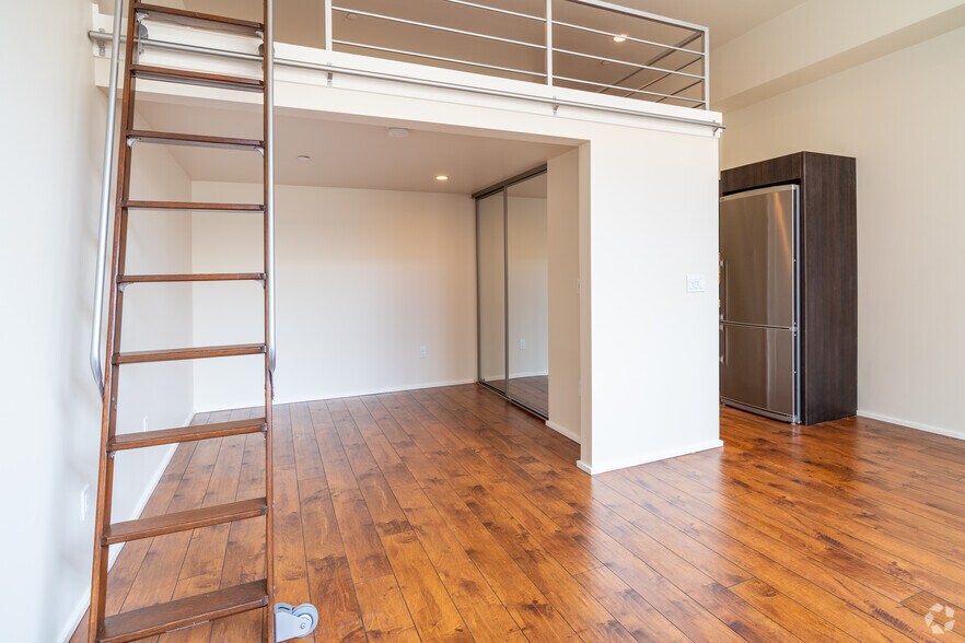 More Photos Of 529 Stevenson St, San Francisco Apartments For Lease