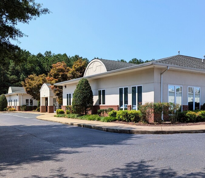 Primary Photo Of 5303 Plaza Dr, Hopewell Medical For Sale