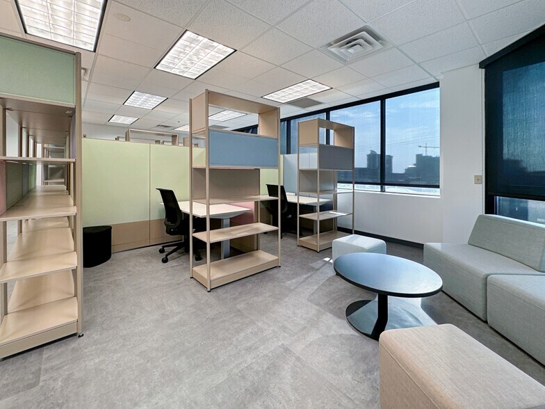 More Photos Of 1 Music Cir N, Nashville Coworking Space