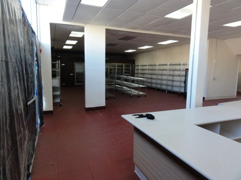 More Photos Of 2432-2438 E 1st St, Los Angeles Storefront Retail Residential For Lease