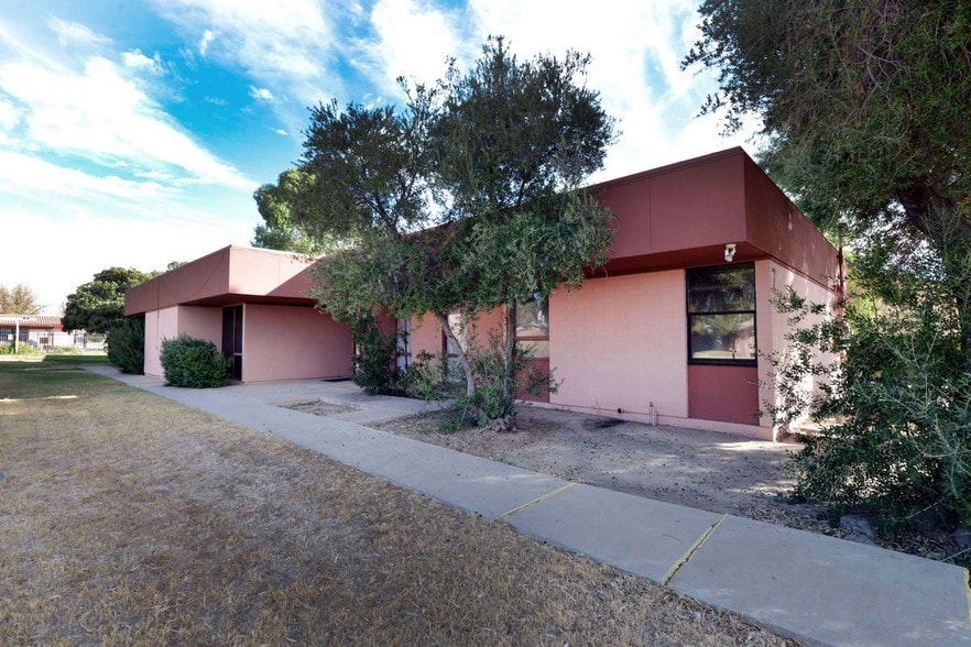 More Photos Of 2700 S 8th Ave, Tucson Medical For Sale