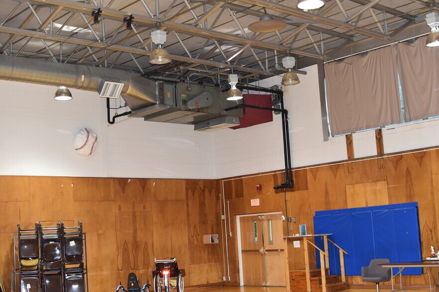 More Photos Of 213 Tracy Creek Rd, Vestal Township Warehouse For Sale