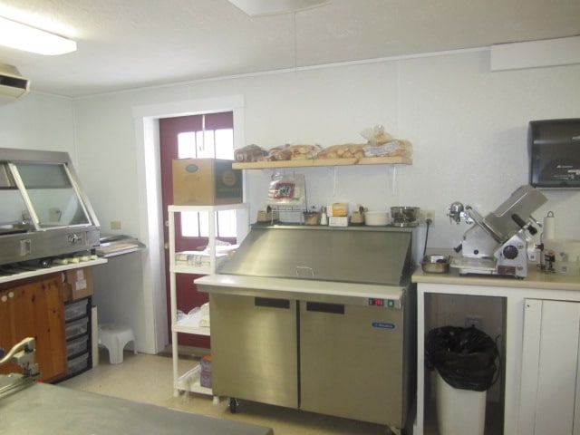 More Photos Of 722 Main St, Weston Service Station For Sale