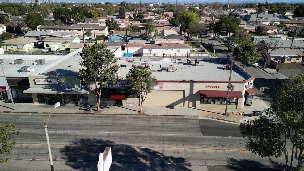 More Photos Of 3423-3433 Tweedy Blvd, South Gate Storefront For Sale