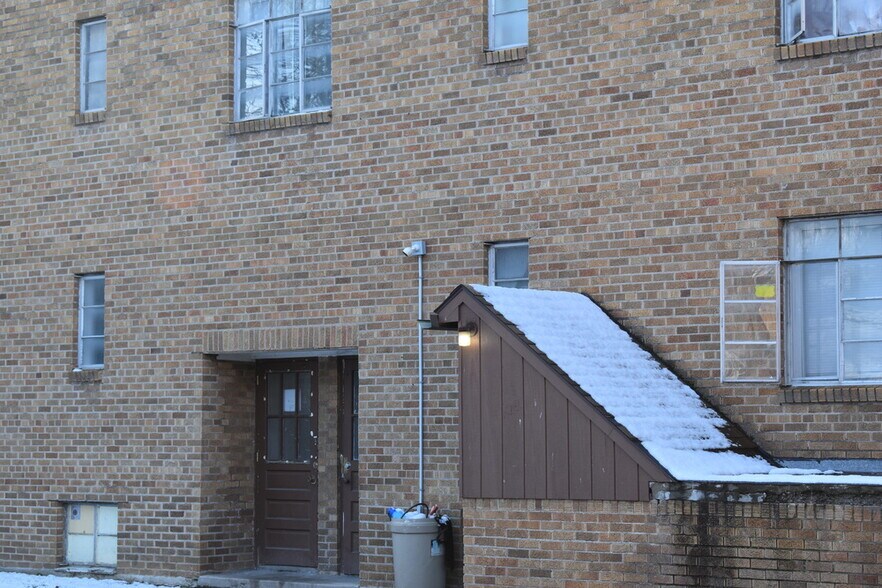 More Photos Of 162 Chapin St, Binghamton Apartments For Sale
