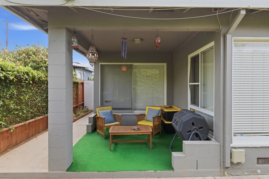 More Photos Of 6257 La Tijera Blvd, Los Angeles Multifamily For Sale