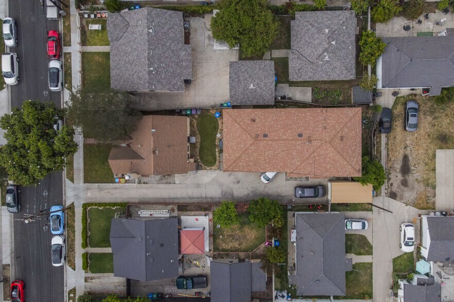 More Photos Of 5220 Pacific Ave, Long Beach Multifamily For Sale