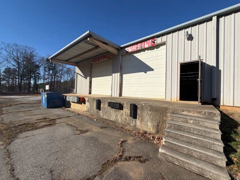 More Photos Of 110 Venture Blvd, Spartanburg Warehouse For Sale