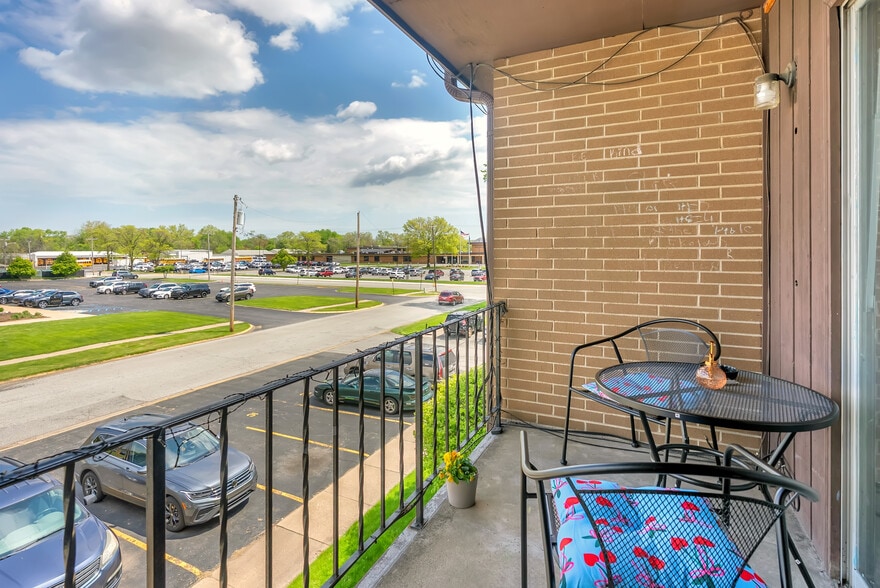 More Photos Of 9201 Kennedy Ave, Highland Apartments For Sale