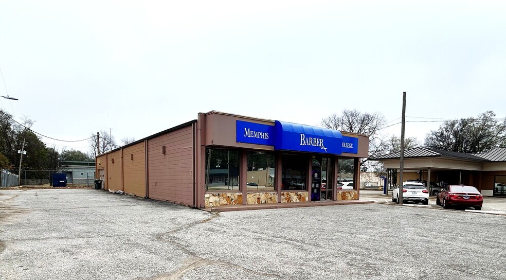More Photos Of 4566 Elvis Presley Blvd, Memphis Freestanding For Sale