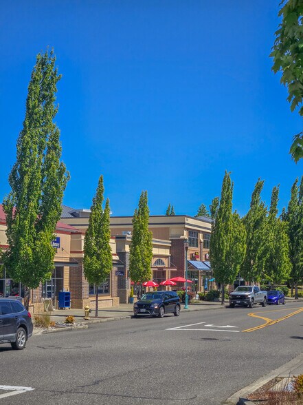 More Photos Of 1520 Wilmington Dr, Dupont Unknown For Lease