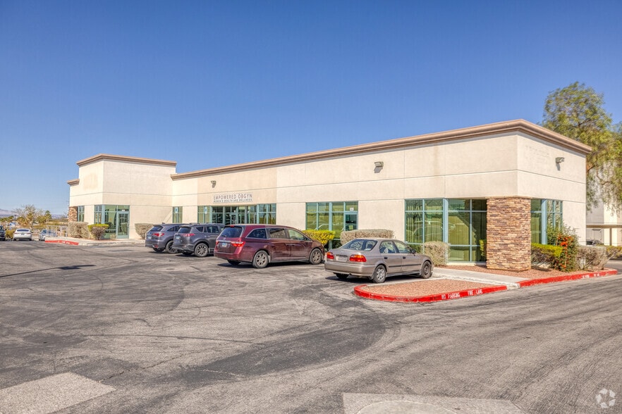 Primary Photo Of 3039 W Horizon Ridge Pky, Henderson Office For Sale