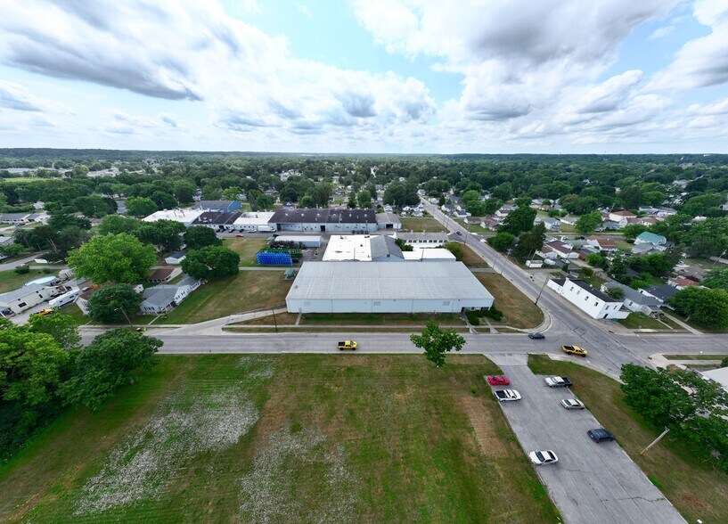 More Photos Of 1345 Henry St, Huntington Manufacturing For Sale