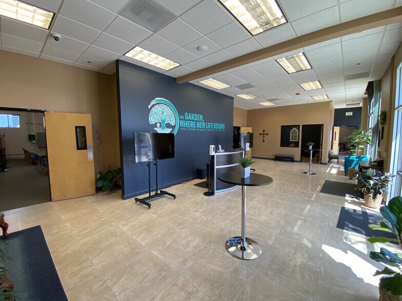 More Photos Of 861 Harold Pl, Chula Vista Research And Development For Sale