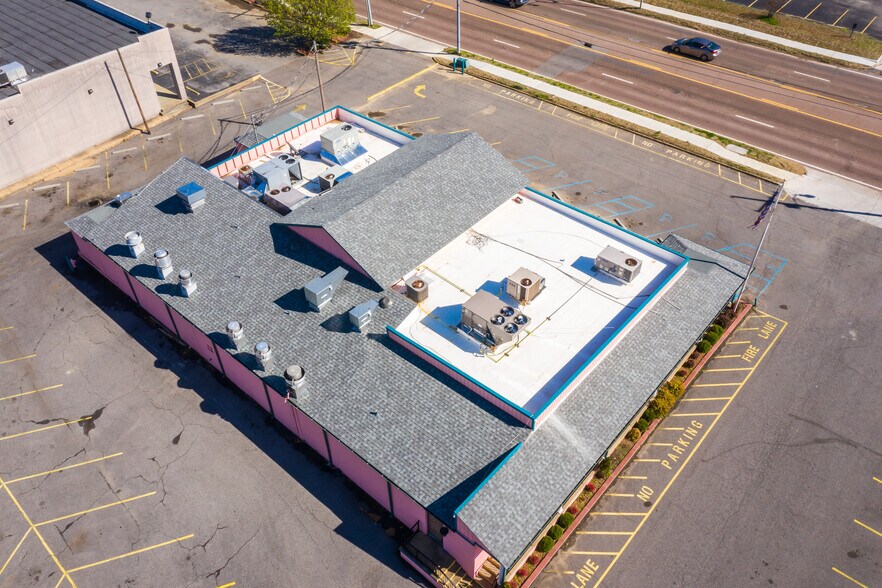 More Photos Of 1226 Main St, Southaven Restaurant For Sale