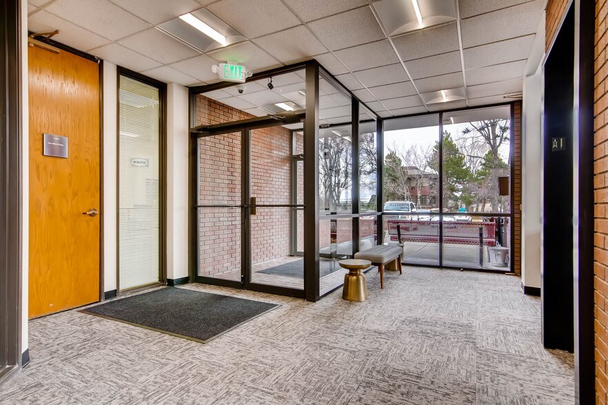 More Photos Of 7345 S Pierce St, Littleton Office For Lease