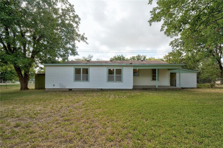 More Photos Of 4400 Norwood Ln, Austin Land For Lease