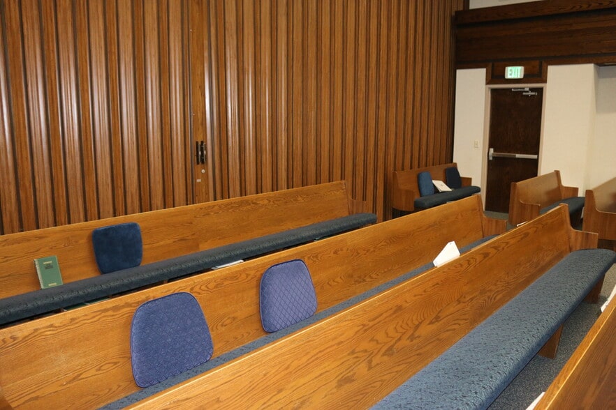 More Photos Of 155 Coventry Ln, North Salt Lake Religious Facility For Sale