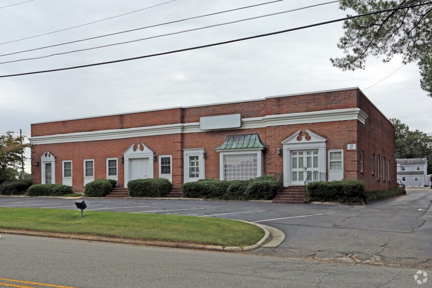 More Photos Of 2325 Sunset Ave, Rocky Mount Office For Sale