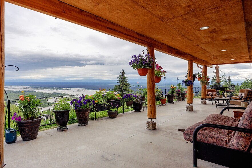 More Photos Of 6831 Orchid Dr, Salcha Specialty For Sale