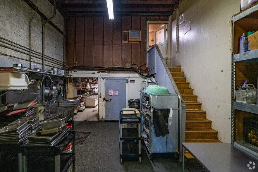 More Photos Of 1109-1115 Maple Ave, Vallejo Freestanding For Sale